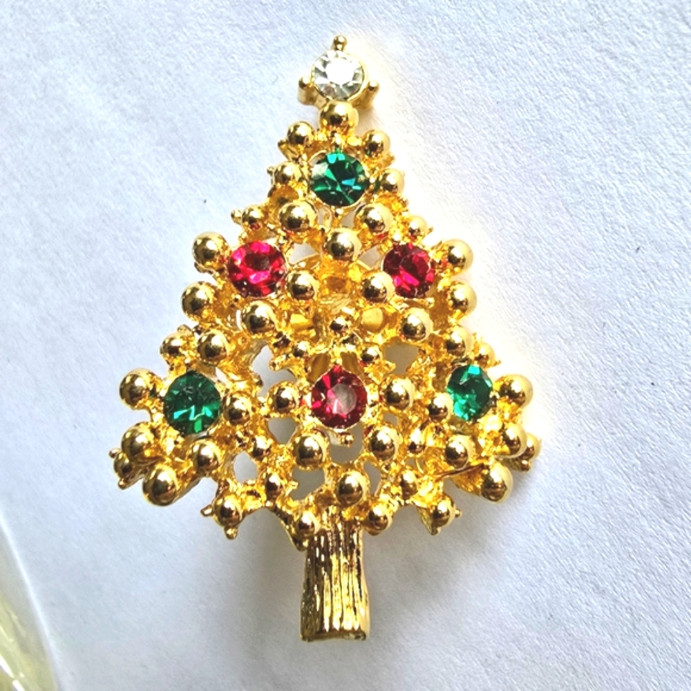 Vintage Christmas tree pin brooch xmas holiday gold tone rhinestone holiday